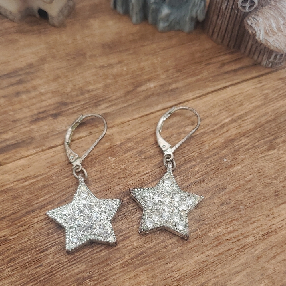 Silver Tone Sparkle Star Dangle‎ Earrings E250